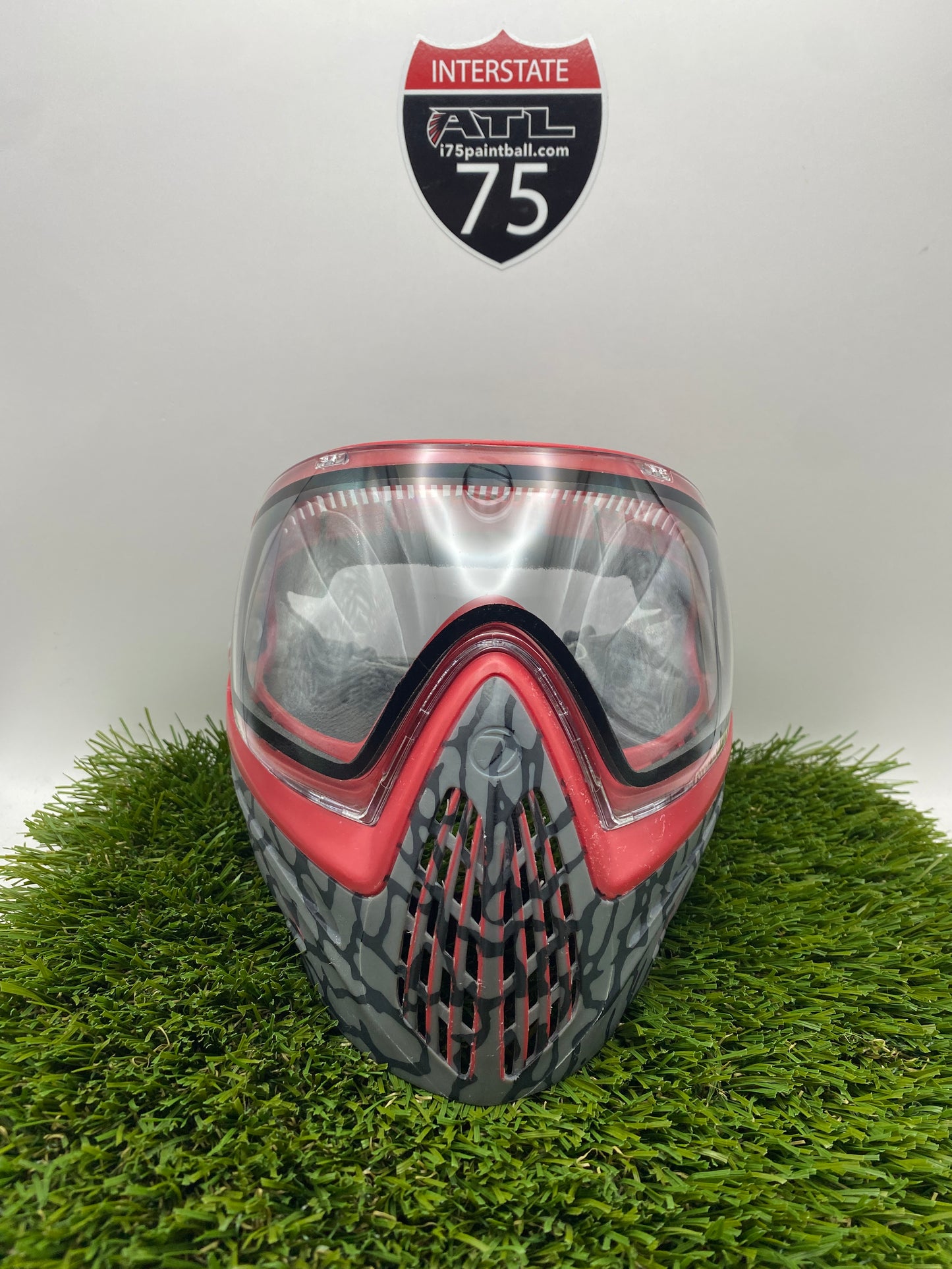 Skinned Red i4