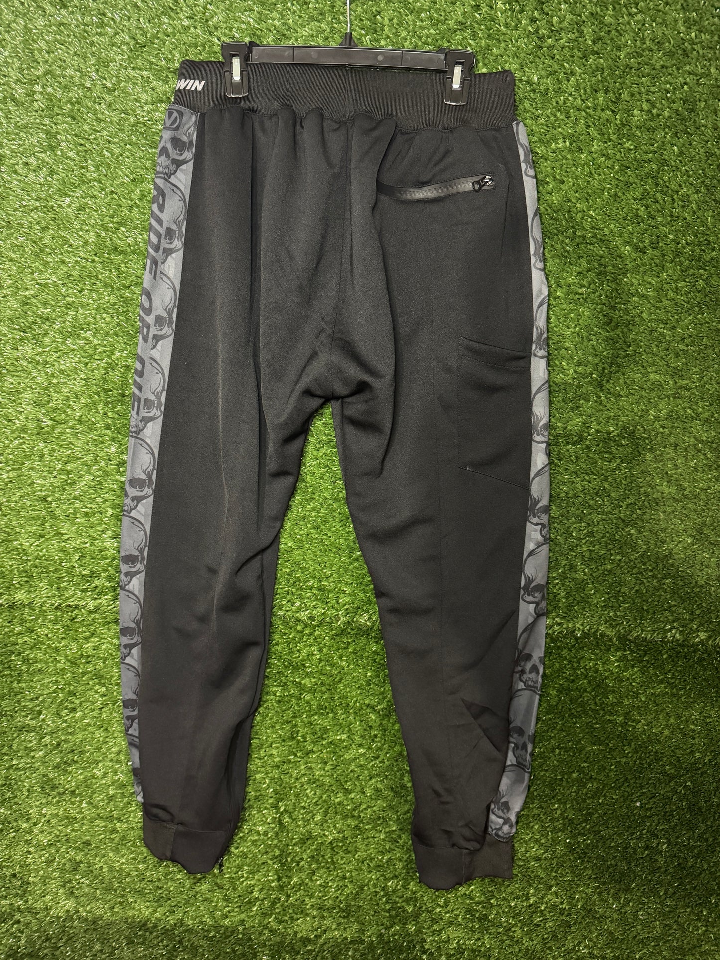 XL Virtue Skull Joggers