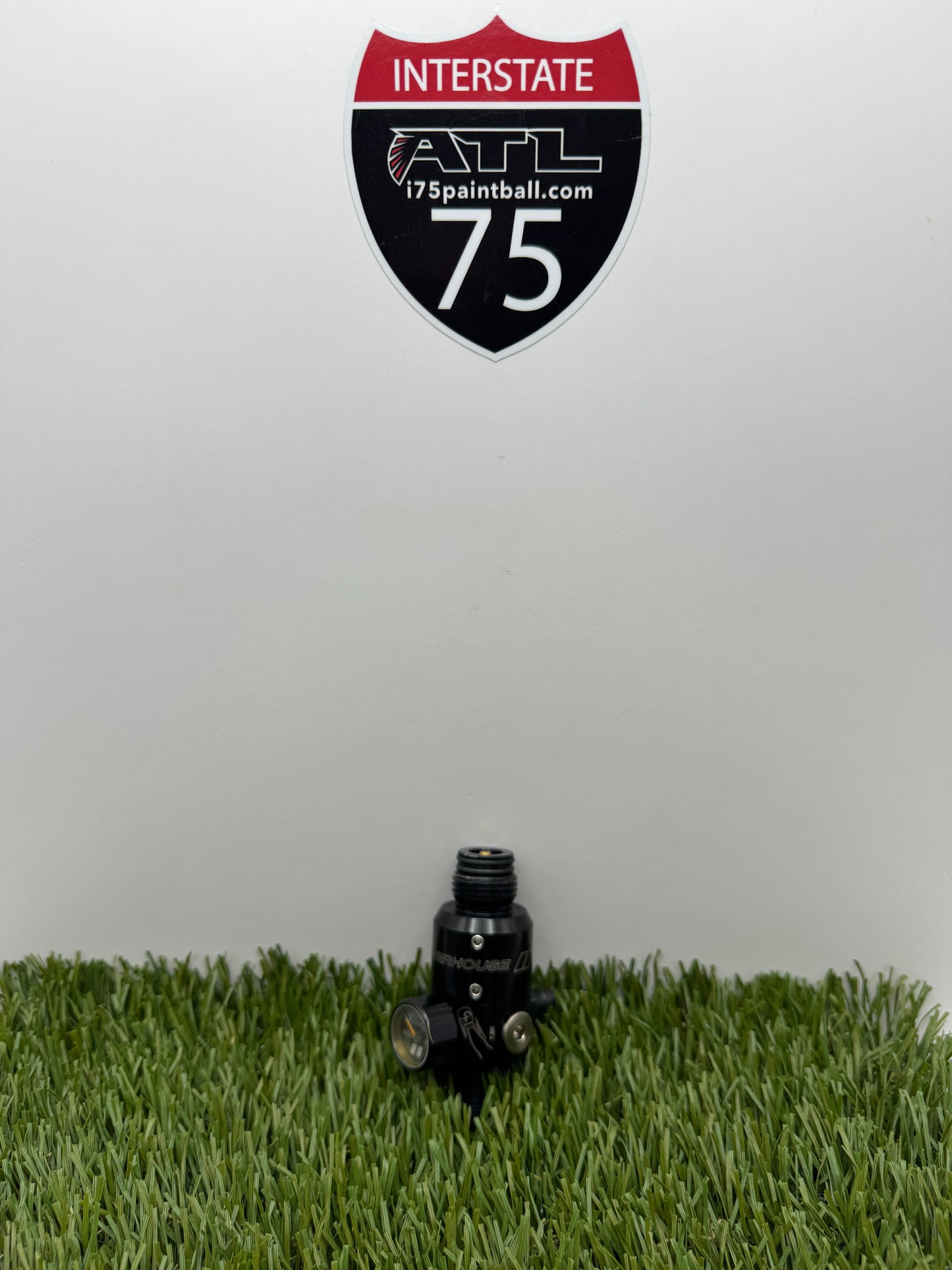 Black Powerhouse Hook Regulator