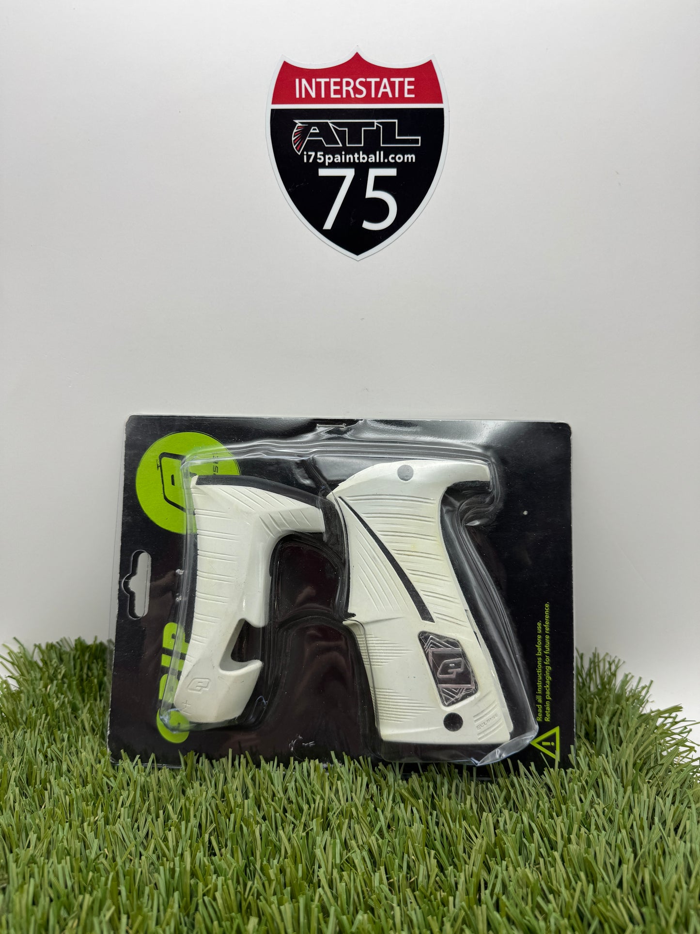 LV1 Grips