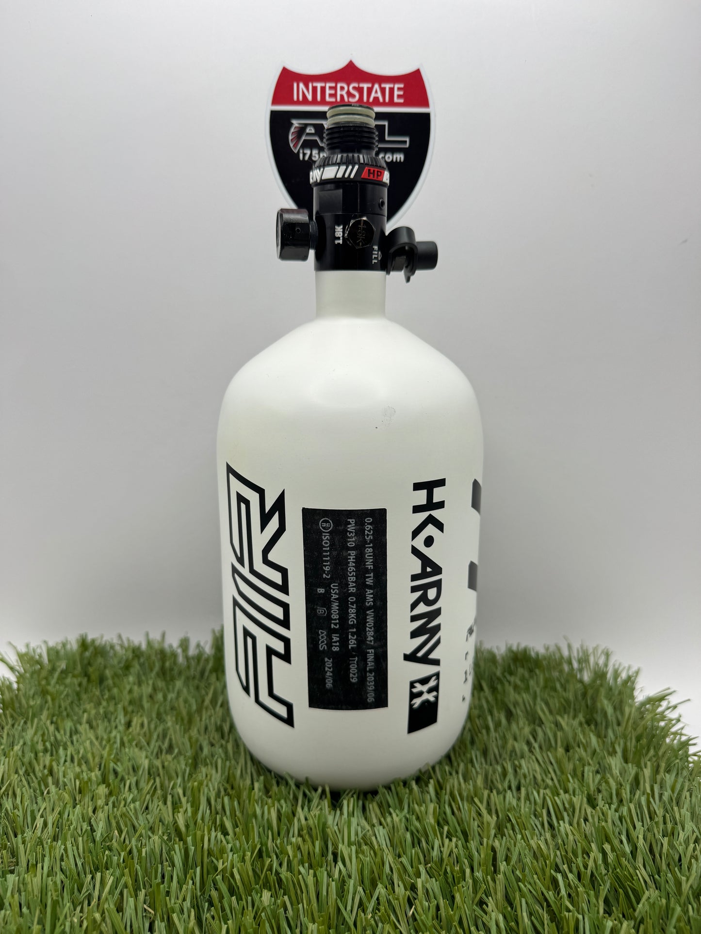 White Alpha Air 77