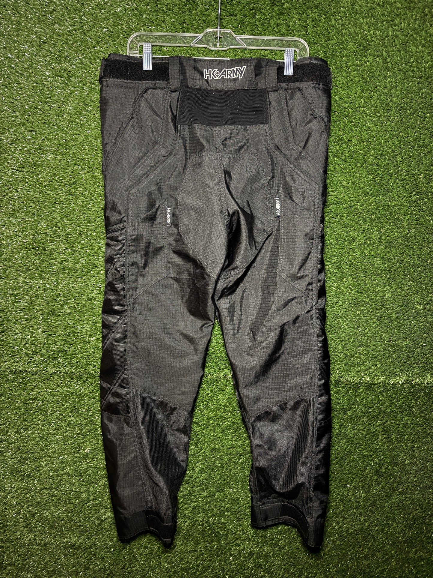 L Black HK HSTL Pants