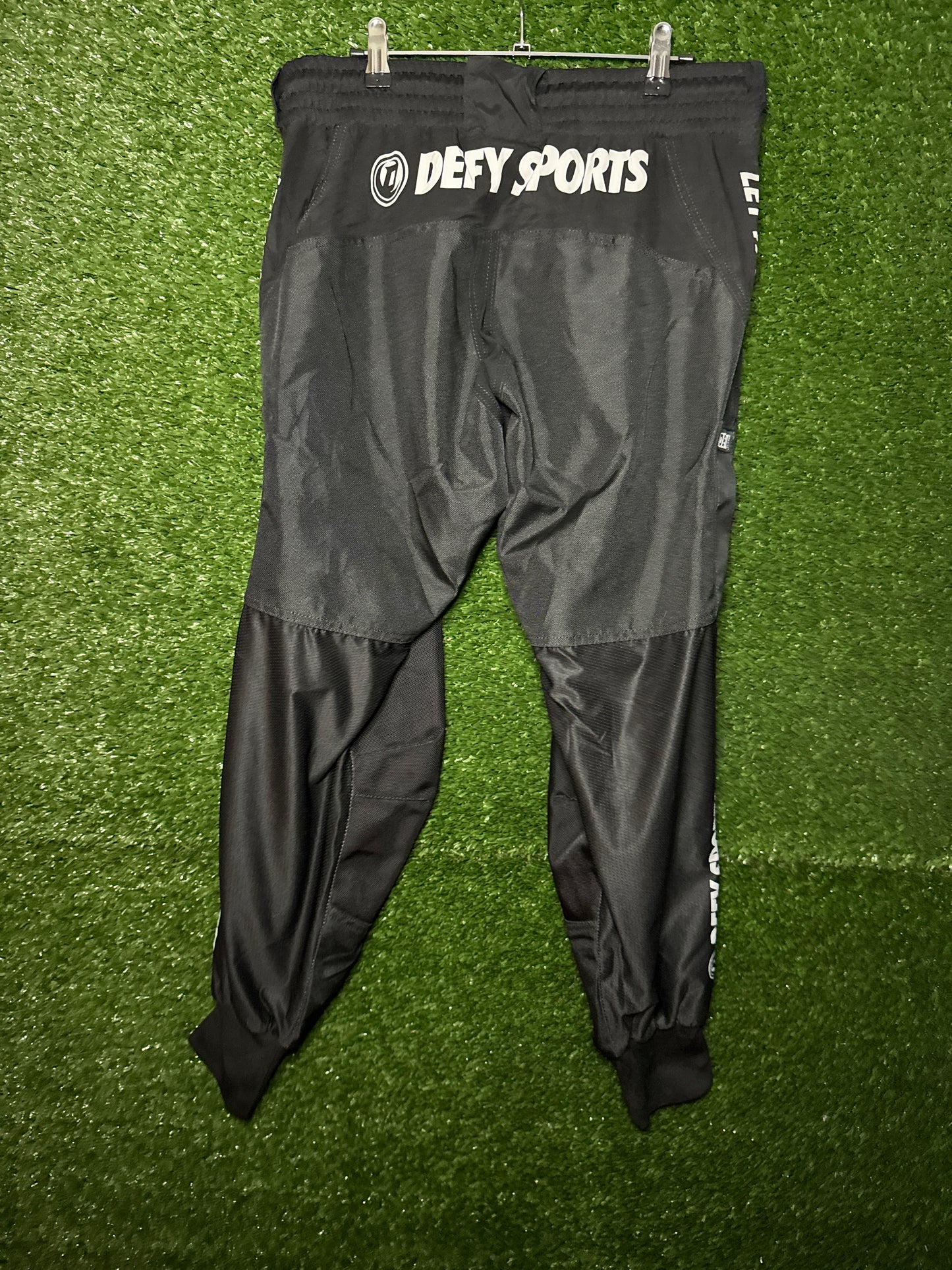 XL Farm Defy Pants