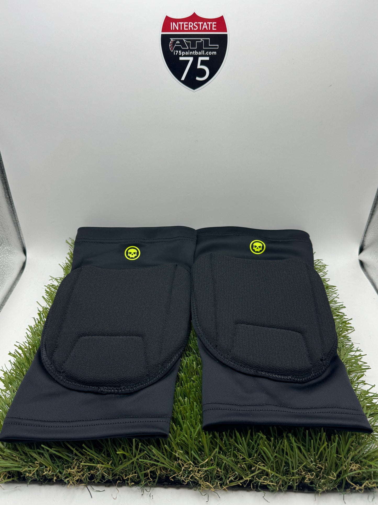L Pro DNA Kneepads