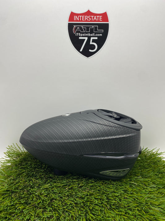 Black R2