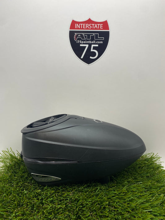 Black R2