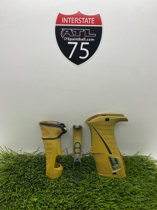 Geo 3.5 Tan Grips