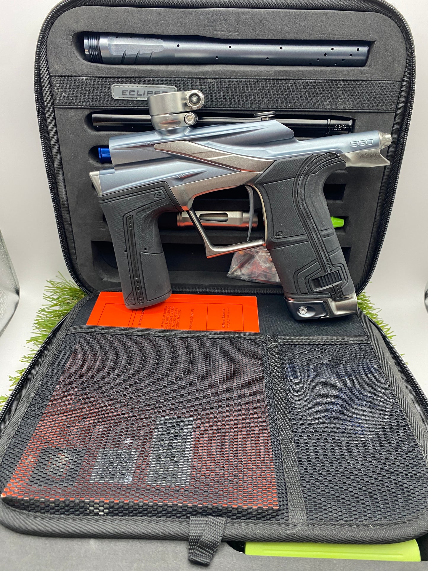 Greyscale LV2