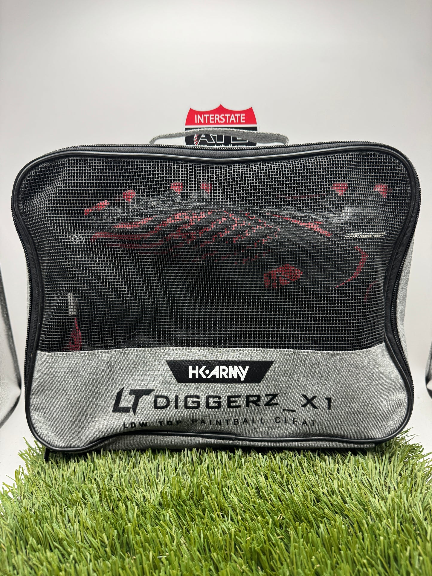 Size 9 HK Diggerz Cleats