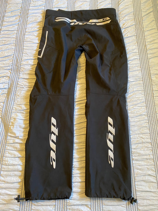 M Dye Carbon Pants