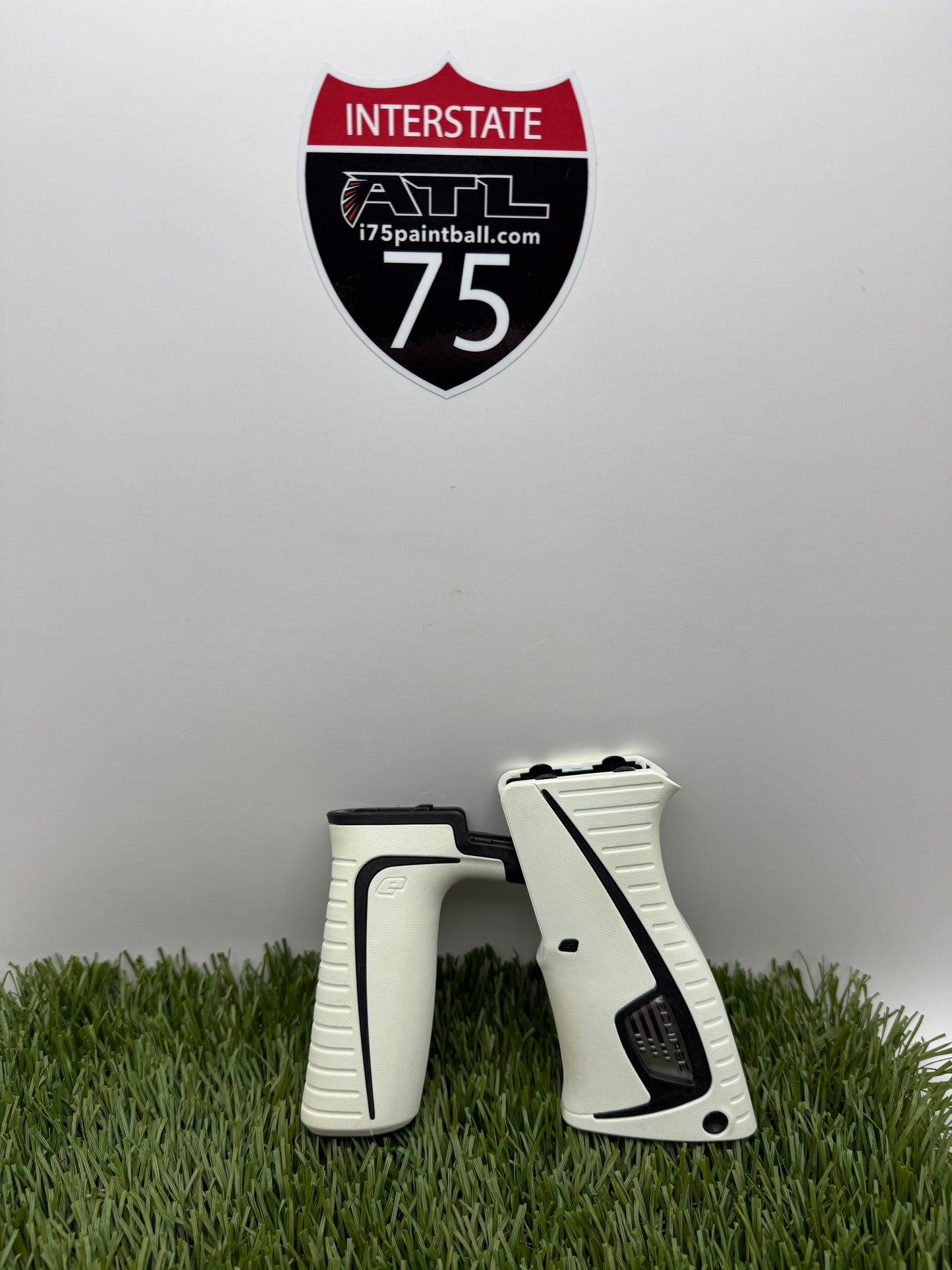 180R Grips