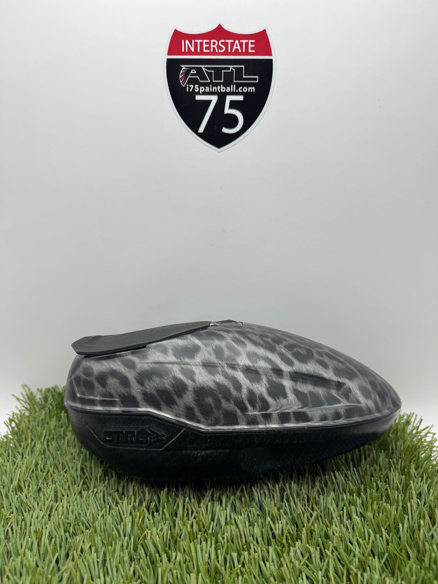 Carbon Leopard CTRL
