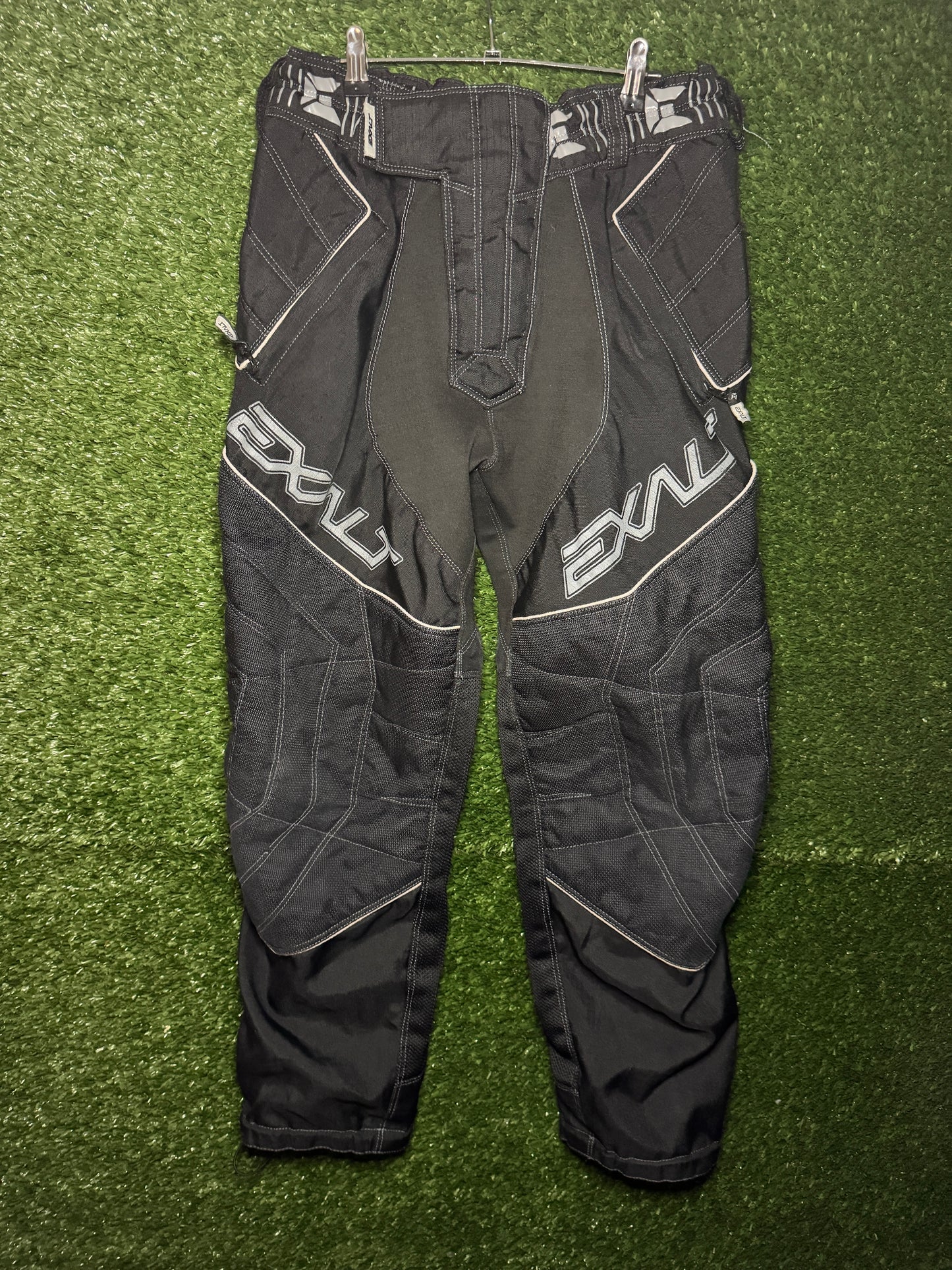 M Black Exalt Thrasher V3 Pants