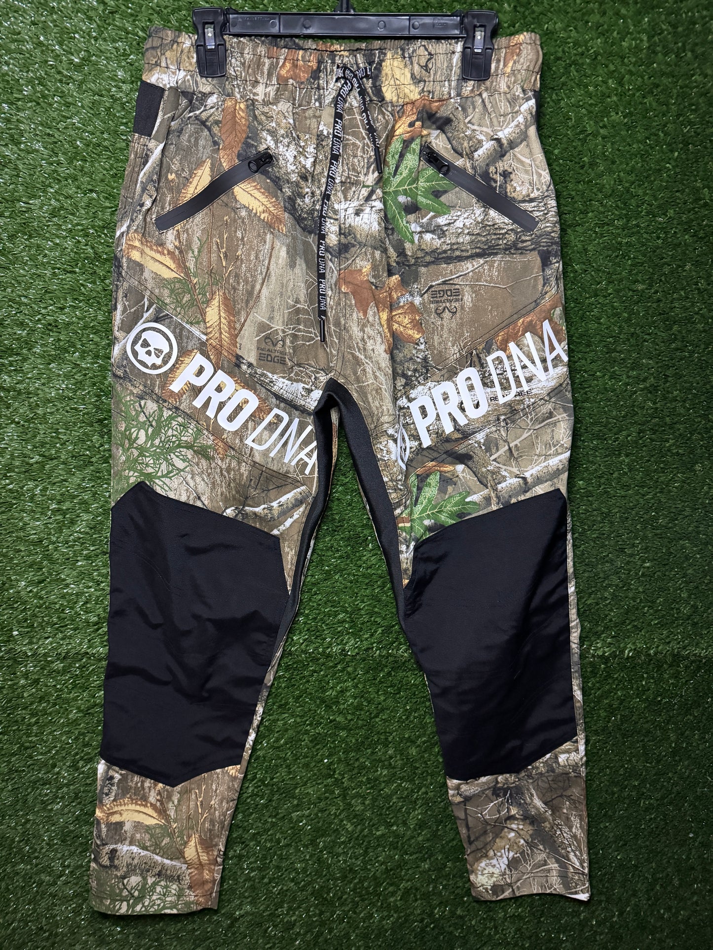 L Pro DNA Terrain Camo Pants