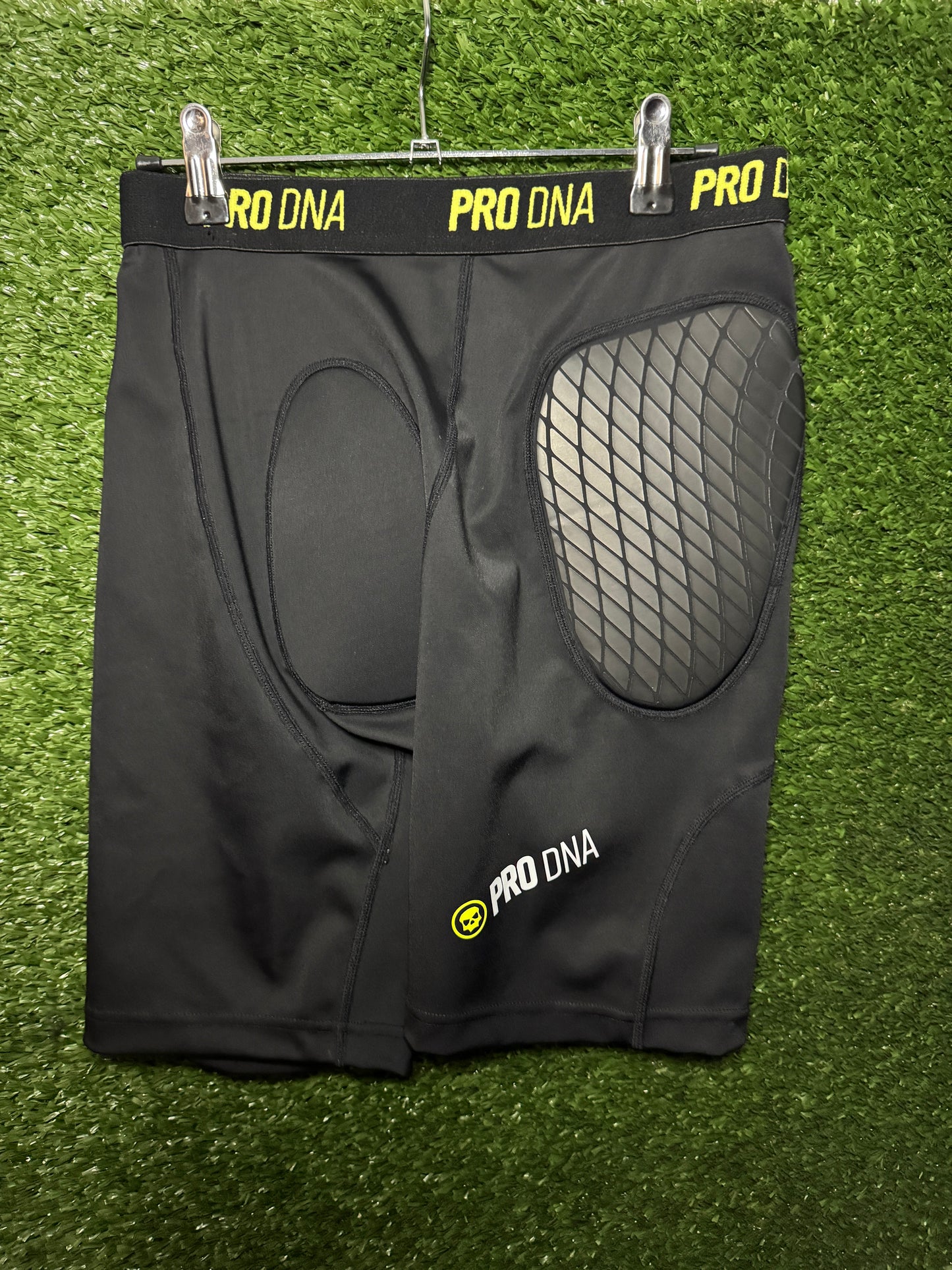 L Pro DNA Slide Shorts