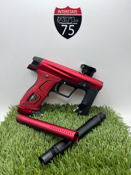 Red Black Gmek