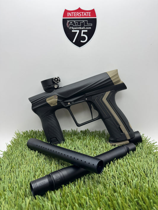 Black & Tan Etha3