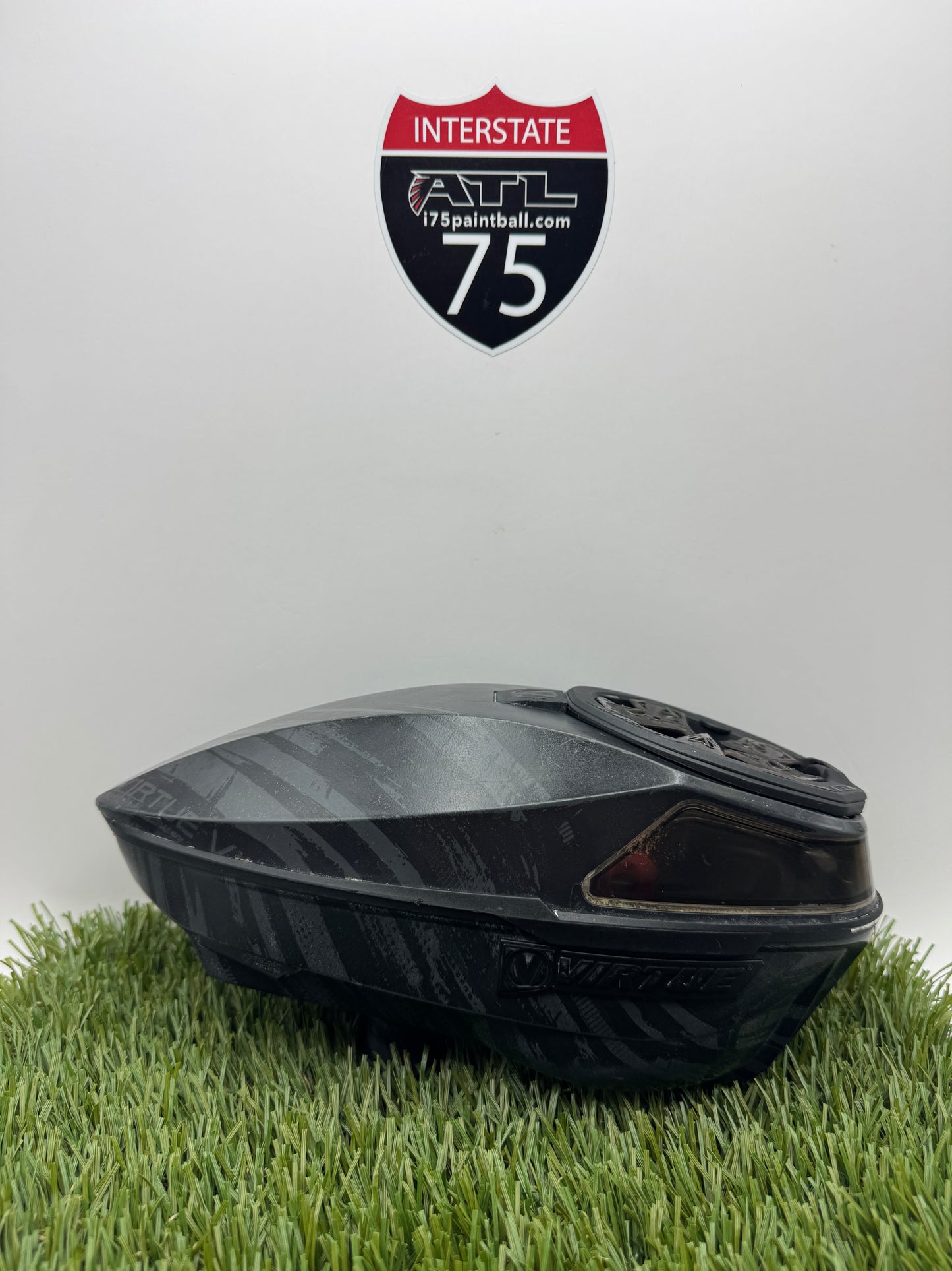 Graphic Black Spire 4