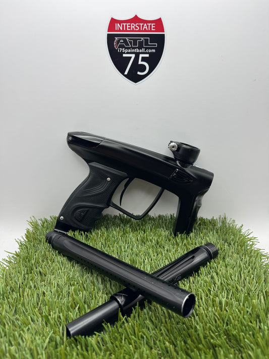 Black TM40